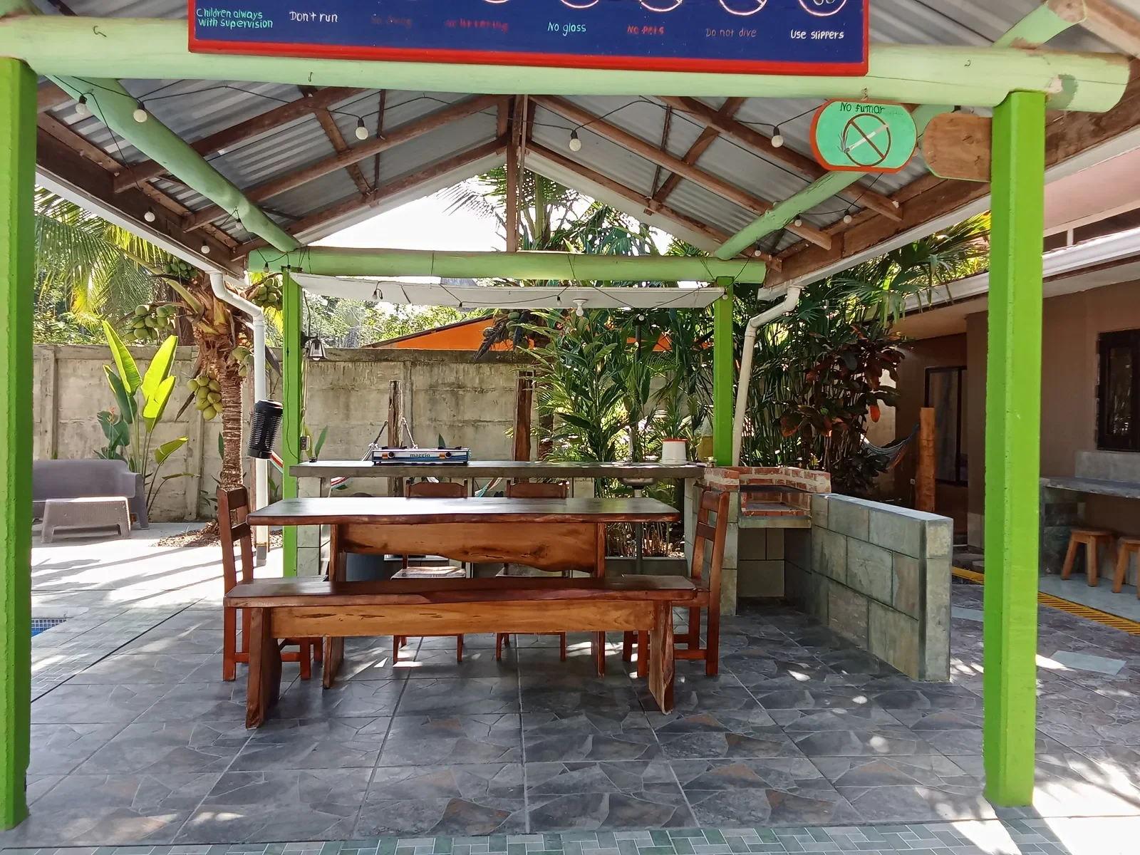 charming-home-with-stunning-outdoor-spaces (19).webp