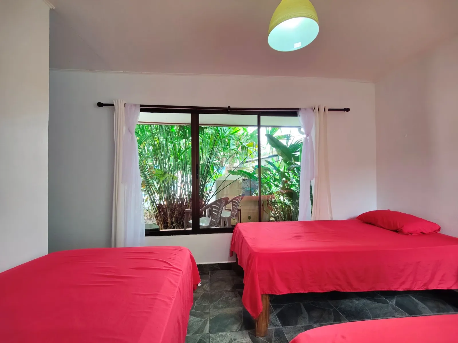 charming-home-with-stunning-outdoor-spaces (3).webp