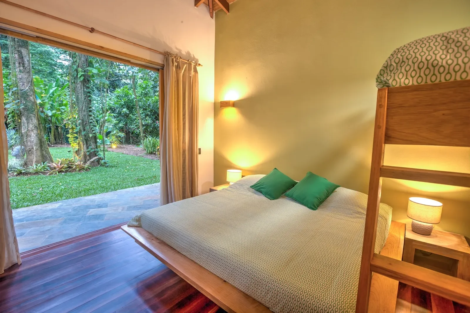 villa-cabu-playa-chiquita (6).webp