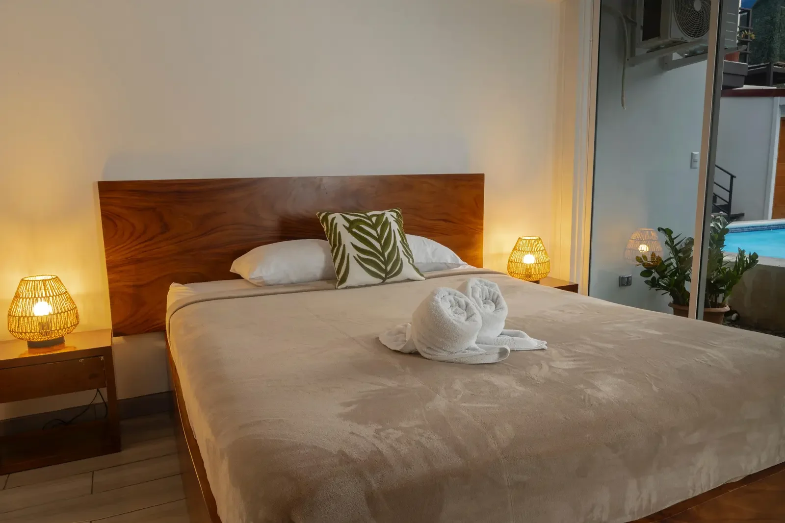 3-unit-apartments-pan-dulce-puerto-viejo (7).webp