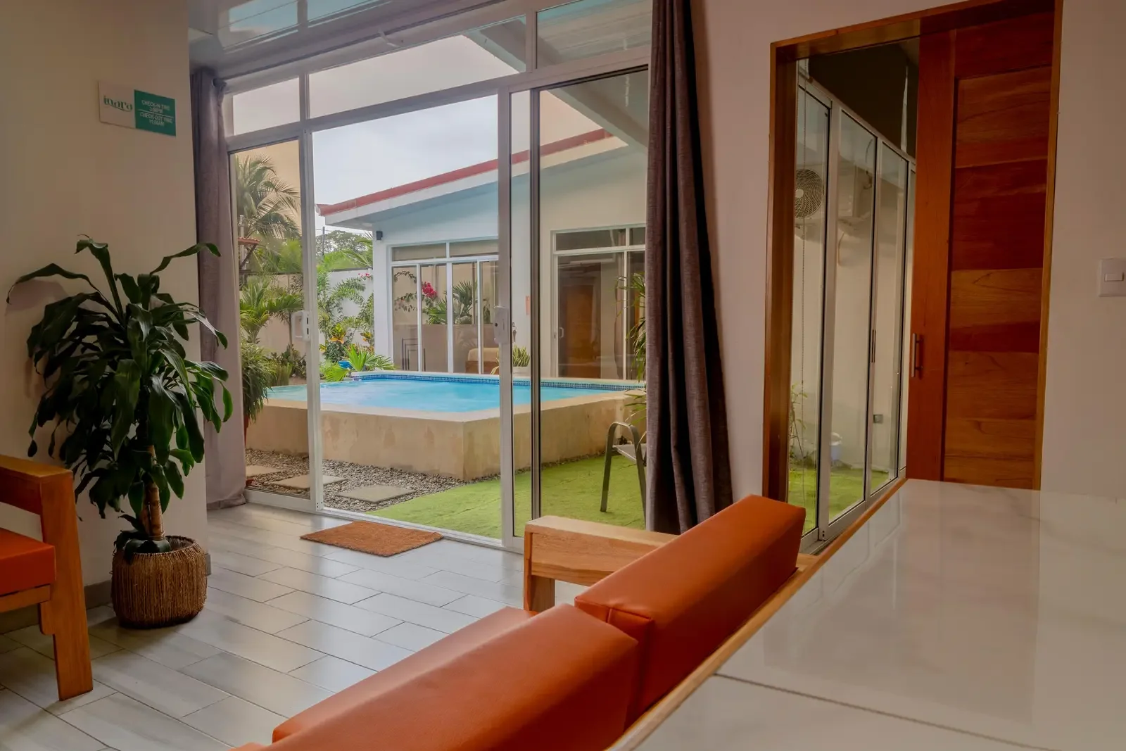 3-unit-apartments-pan-dulce-puerto-viejo (14).webp