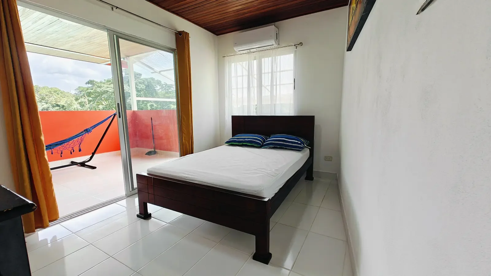 multi-unit-home-hone-creek-costa-rica (3).webp