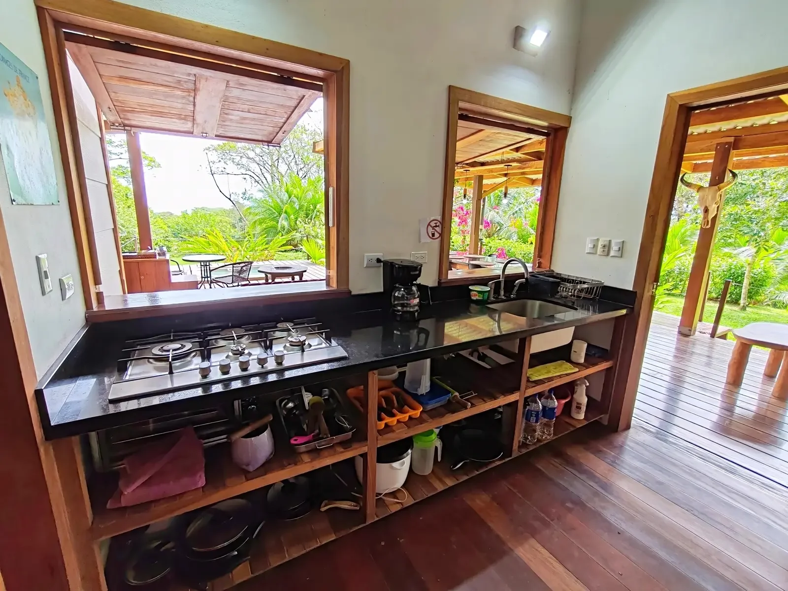 ocean-view-caribbean-home-cahuita-costa-rica (18).webp