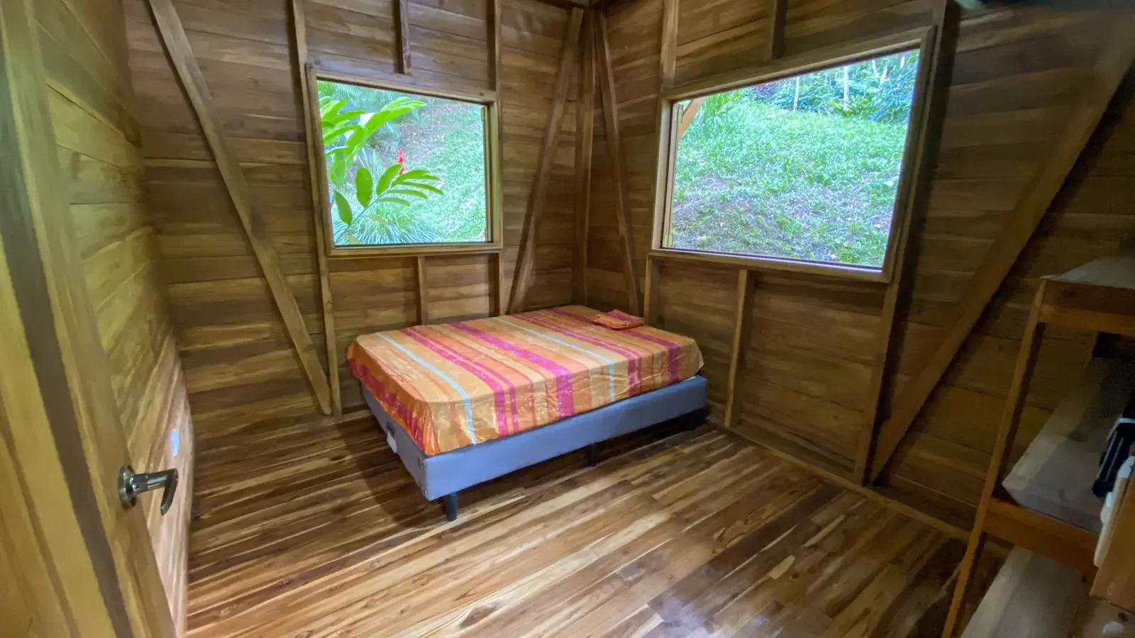 caribbean-homes-pool-gated-community (17).webp