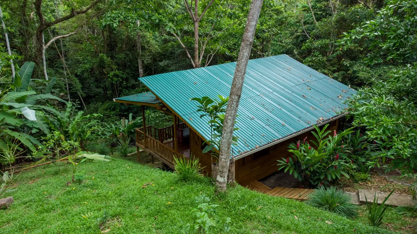 caribbean-homes-pool-gated-community (21).webp