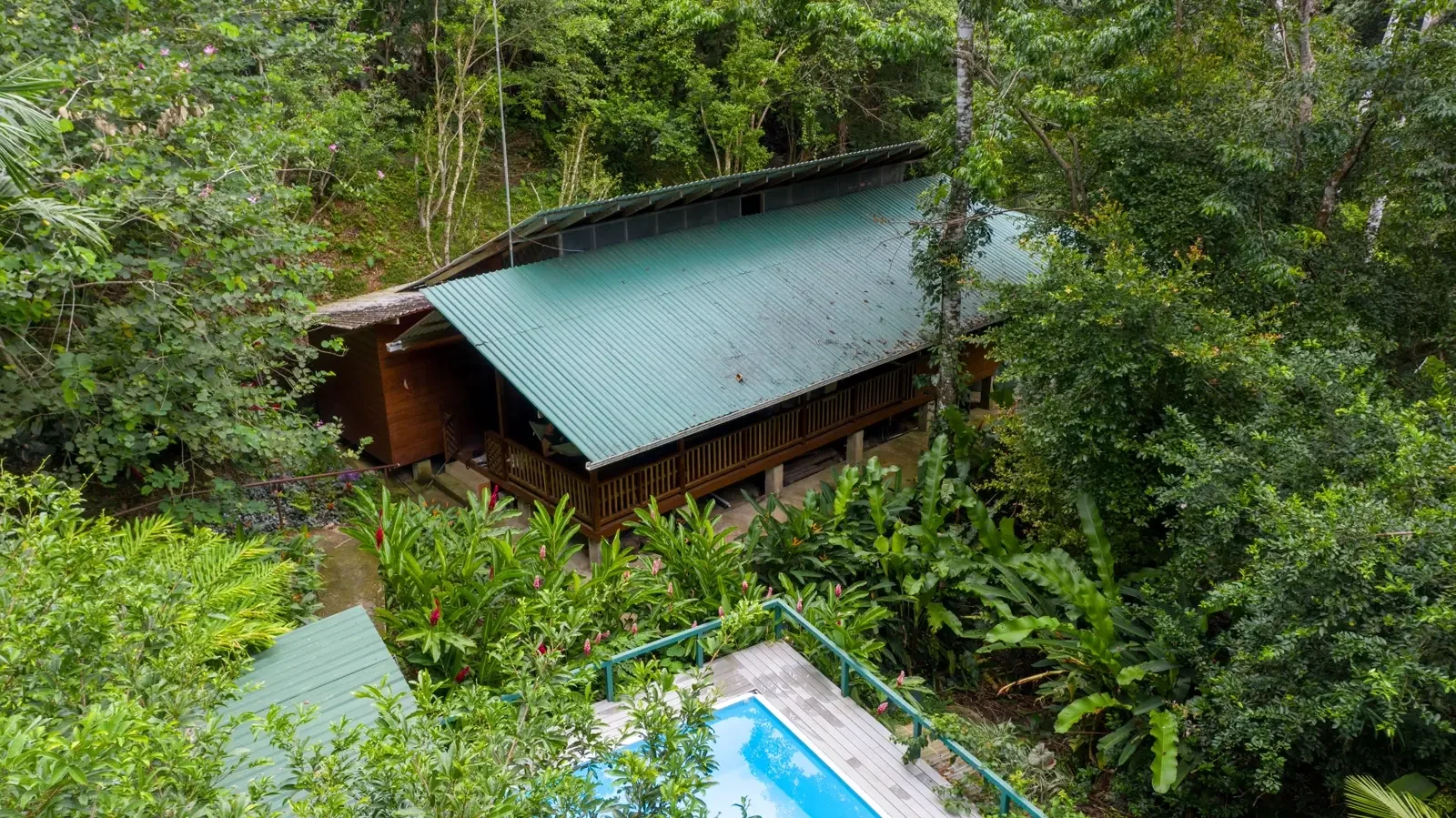 caribbean-homes-pool-gated-community (28).webp