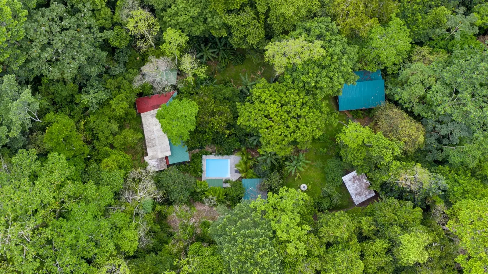 caribbean-homes-pool-gated-community (31).webp