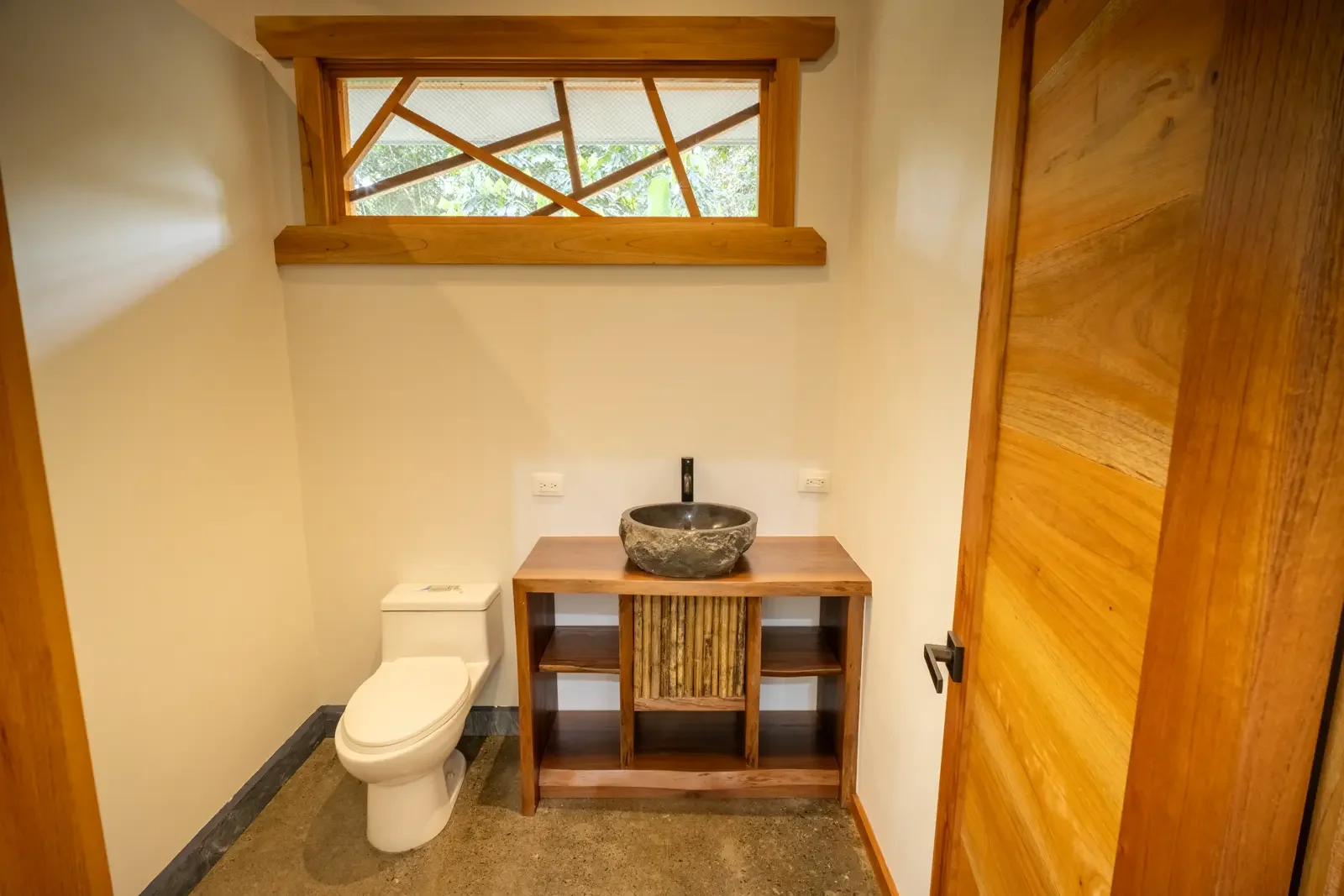 casa-pilon-new-home-punta-uva (9).webp