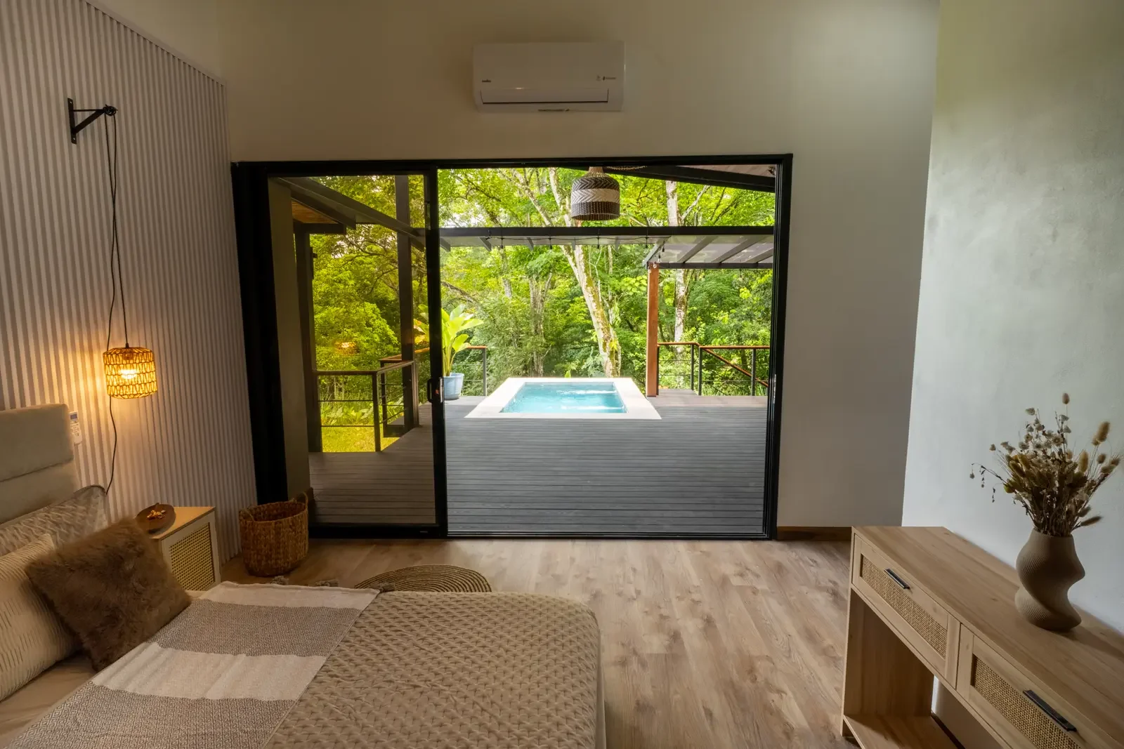 luxury-jungle-home-punta-uva-costa-rica (16).webp