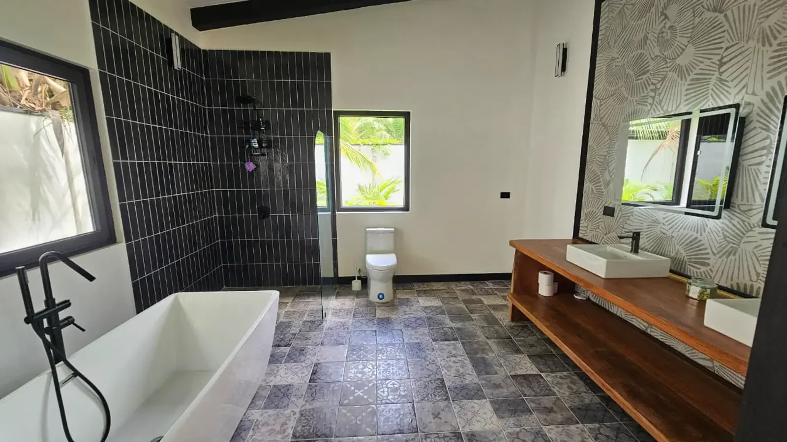 ID 1054 Playa Negra Guest House (4).webp