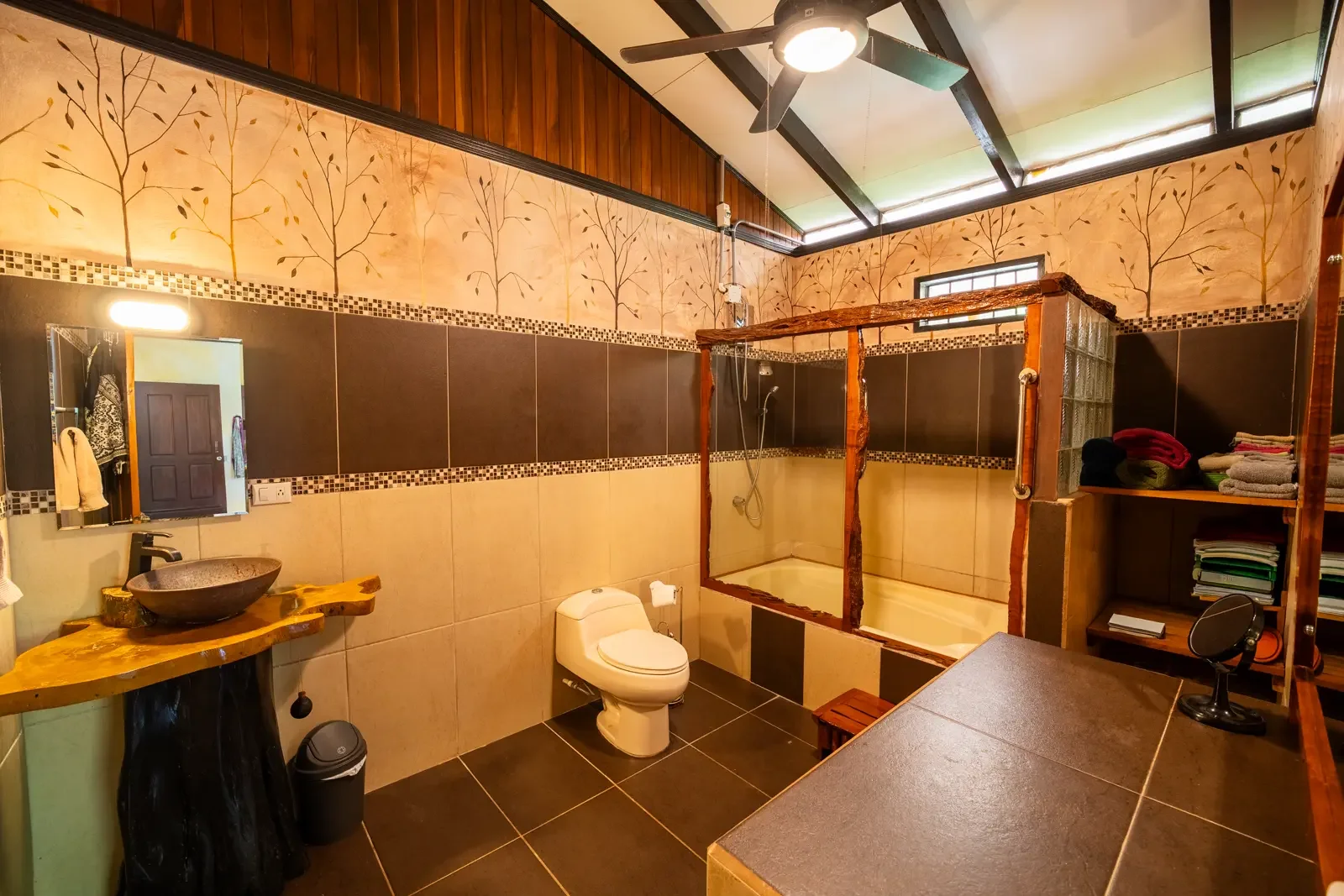 ID 1387- GROUND LEVEL-34.webp