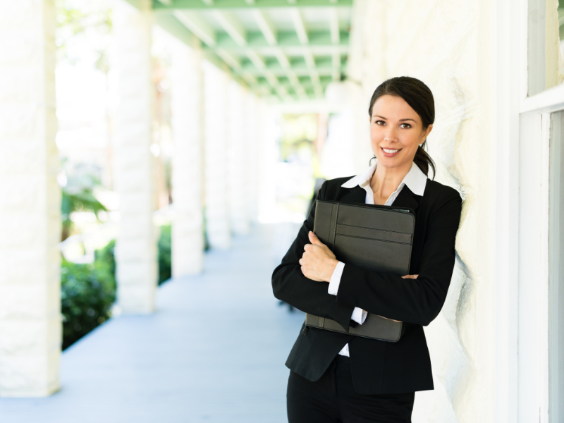 Real estate agent for purchasing property in Costa Rica