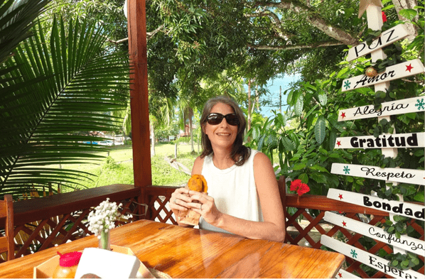 Raina at Del Ritta Pattie