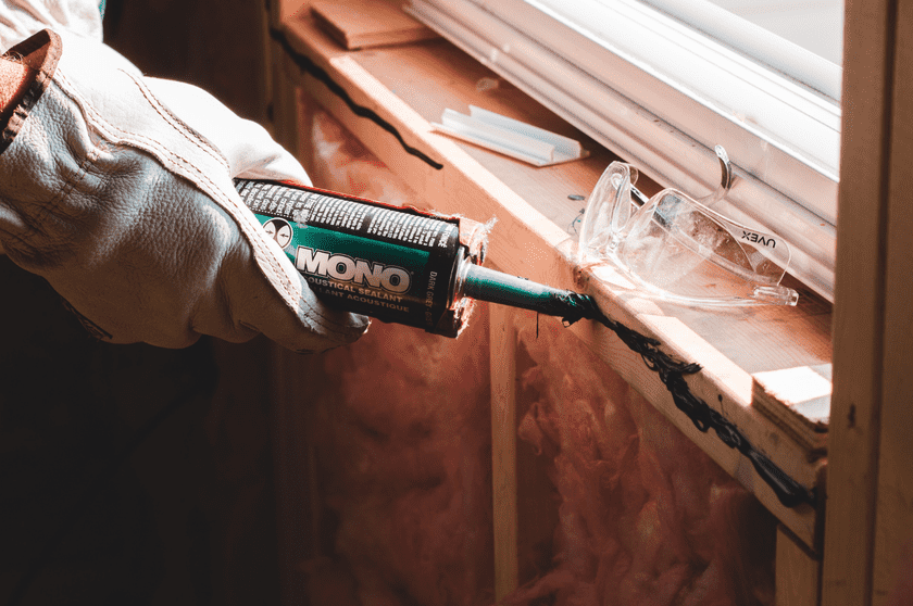 Repair damaged household items before you sell property fast in Costa Rica