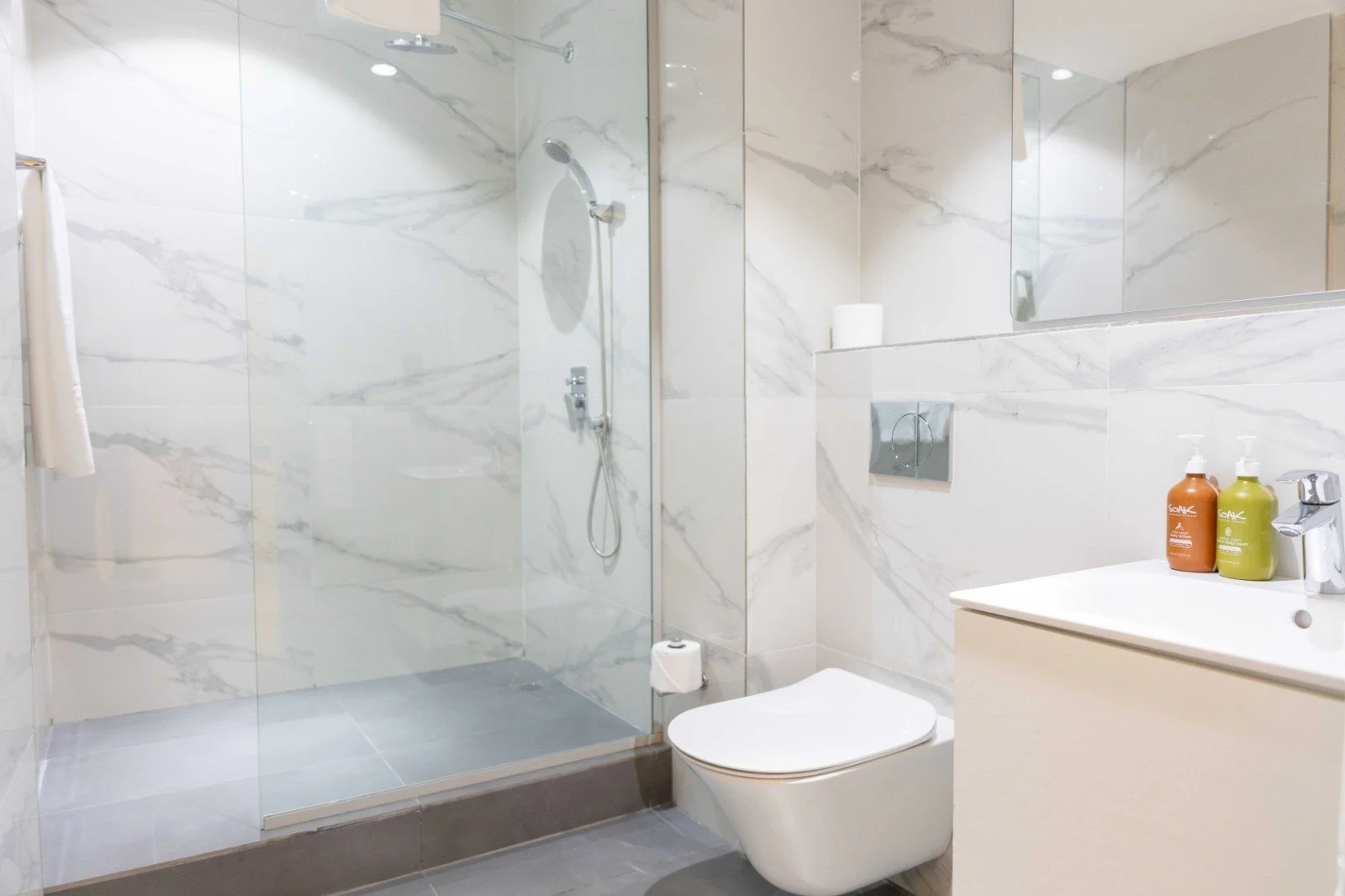 WhatsApp Image 2026-02-16 at 17.28.14 (6).jpeg