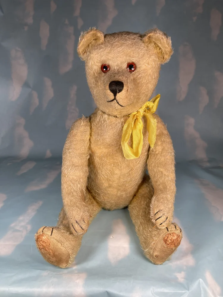 イエスノーシュコー　　Schucoベア　 ドイツ シュコー社schuco Schuco Yes/No Teddy Bear 1930s — The Port Collection