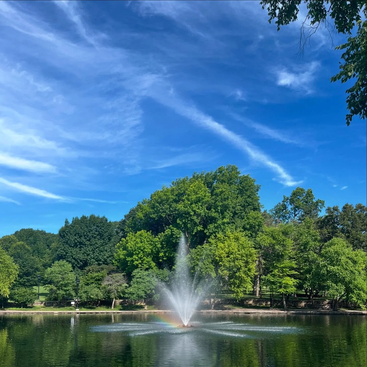 I haven&rsquo;t seen a rainbow reflected in the fountain at the park since my first visit to KC in 2019. I think that&rsquo;s probably because I haven&rsquo;t taken the time to stop and notice. Today, I noticed. Walking along the water does something