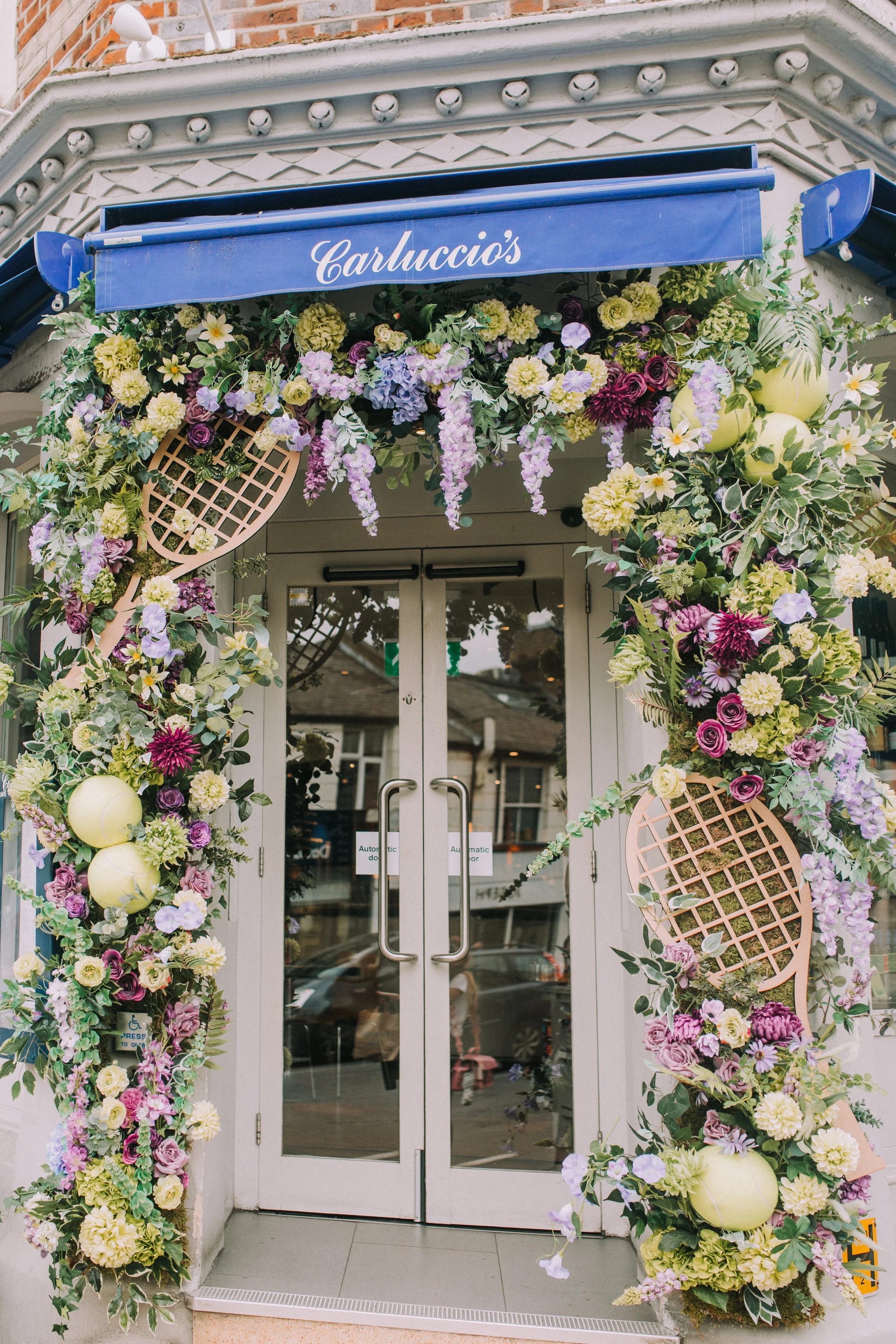carluccios-restaurant-yesmore-agency-22.jpg