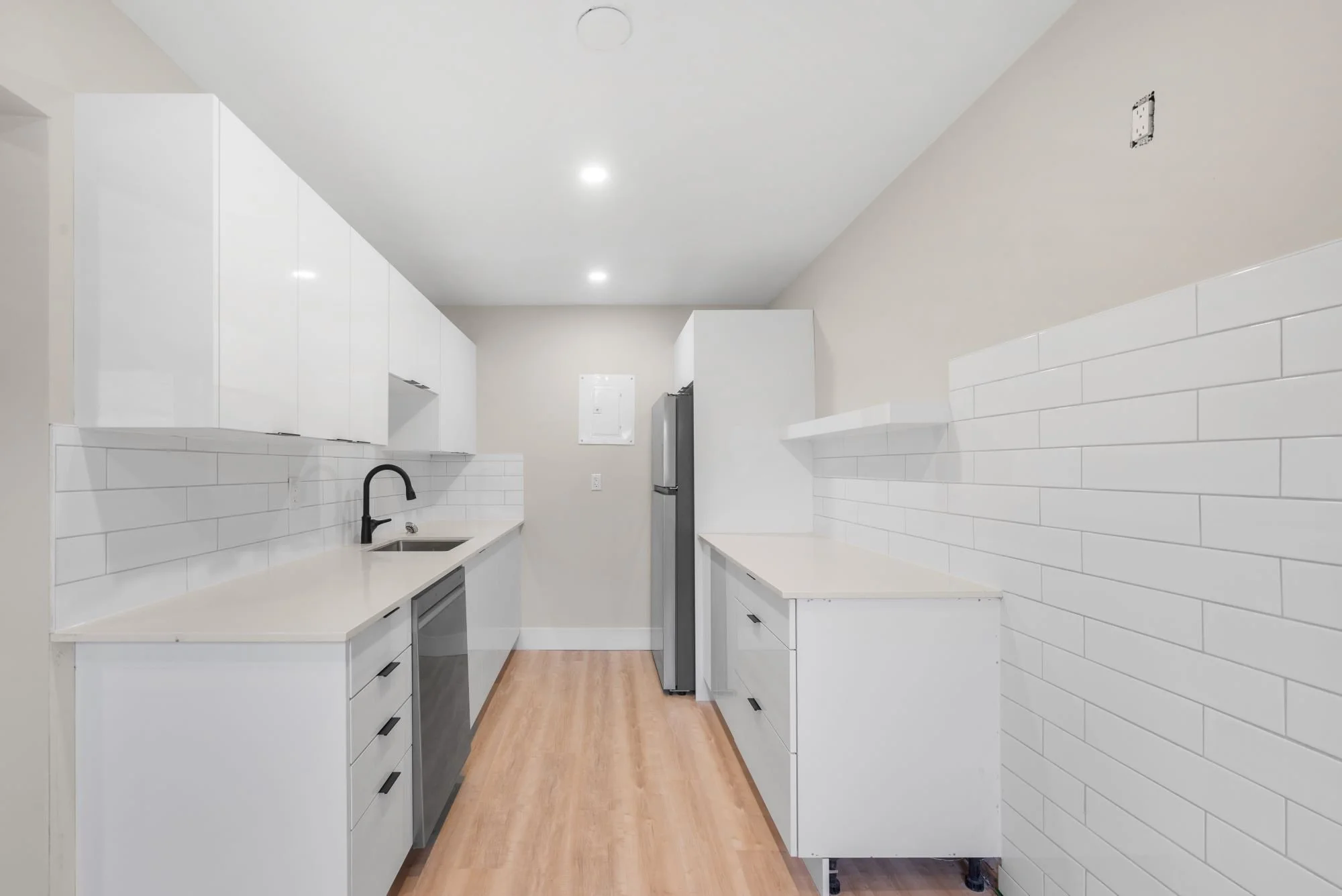 14 Novawood Dr-40 OPT.jpg