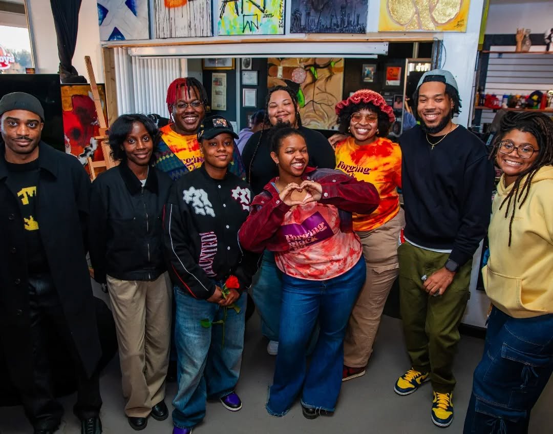 This past week was so eventful! Thank you to everyone who came out to @forgingblackjoystl opening weekend! And thank you to @sacralsev for letting me be a part of @tbeae.stl !

S/O to @stlpublicradio @fox2now and @ksdknews for giving us a platform!

