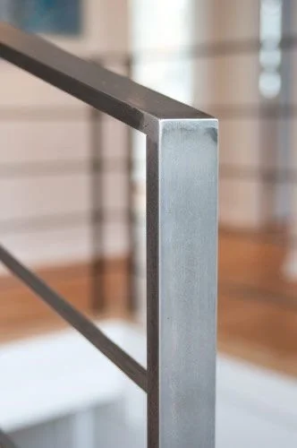 #14 Flat bar handrail & posts with round bar paneling