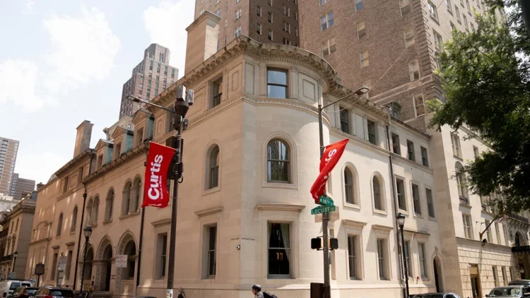 CURTIS INSTITUTE OF MUSIC