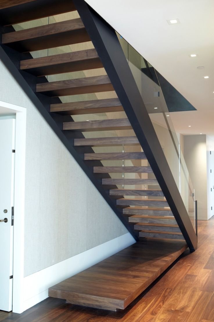 Saint Regis — Blank and Cables (3).jfif