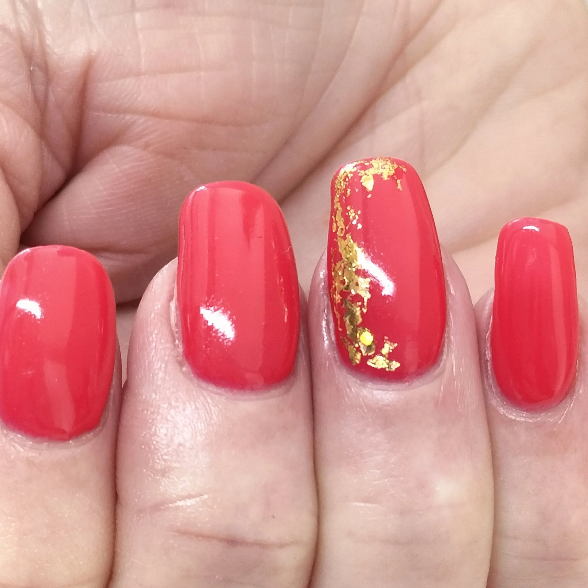 CND SHELLAC Nail Art Lobster Roll