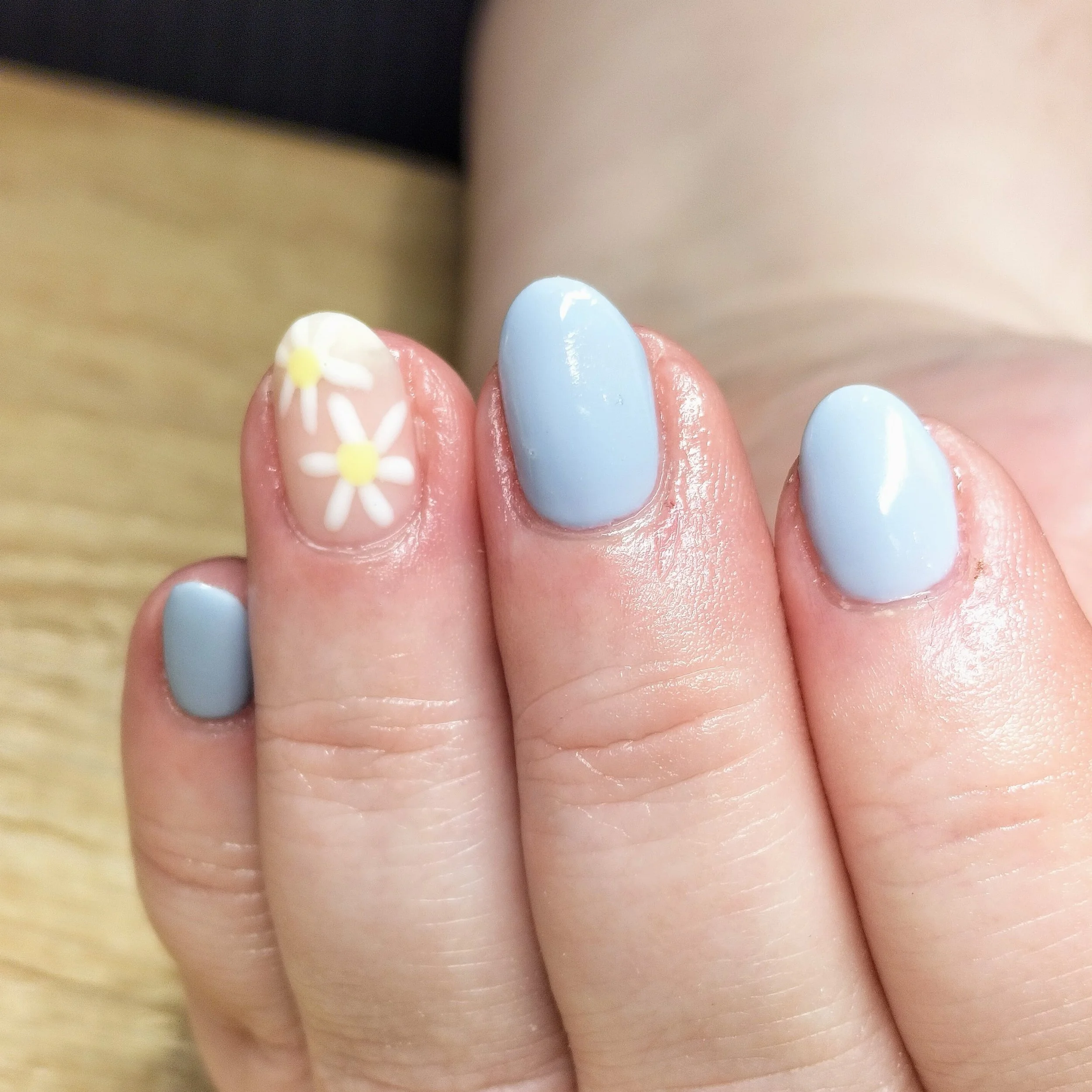 CND SHELLAC Spring Nails Climb To The Top-az
