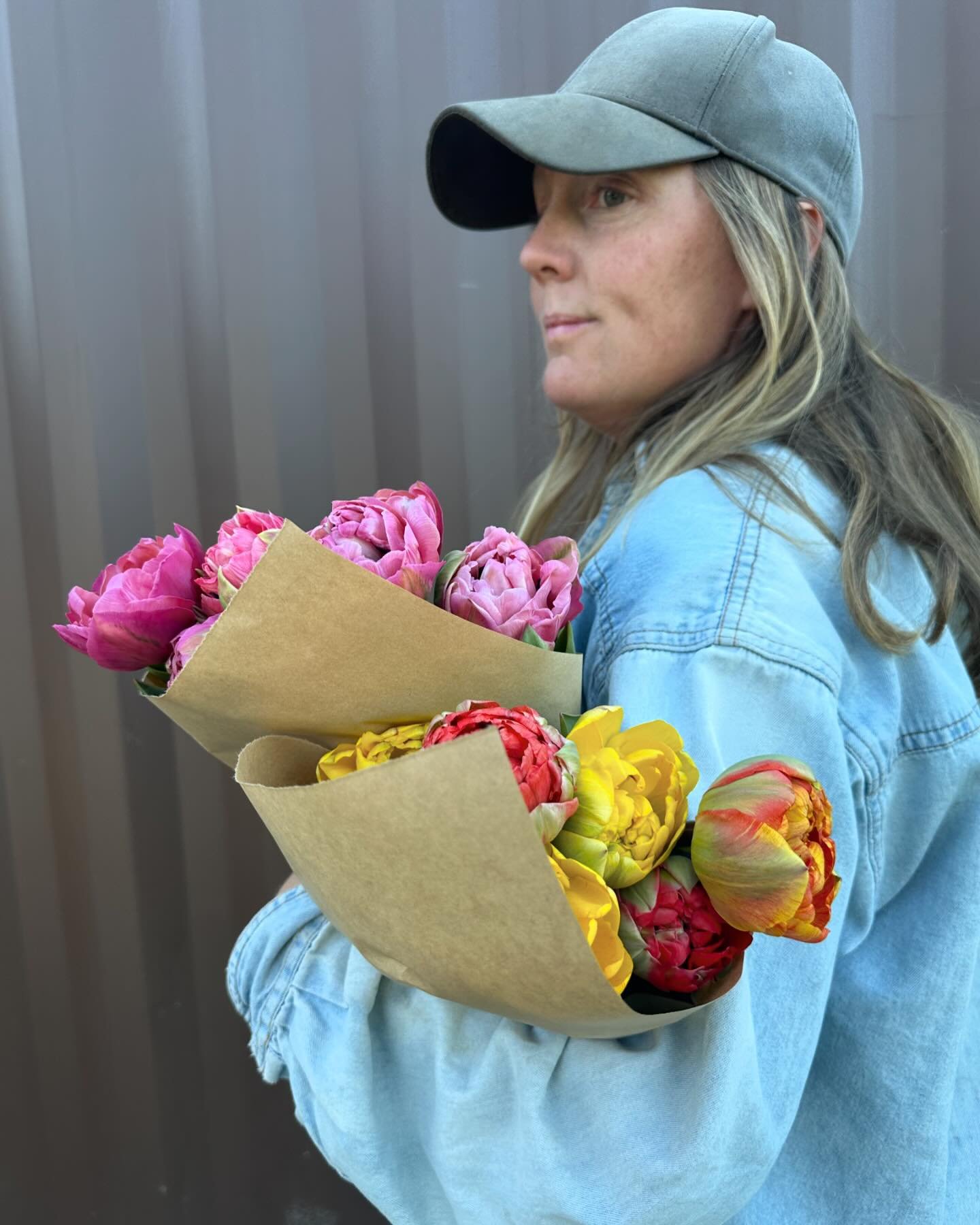 Our farm stand fridge is filled with flowers including these beautiful tulips. Self serve ~ open daily 9am to 7pm