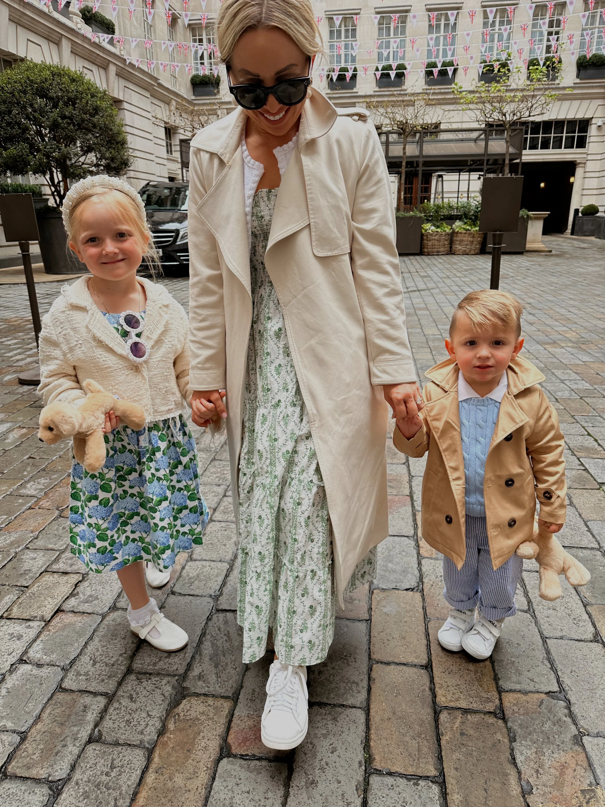 Amsterdam + London Suitcase Edition