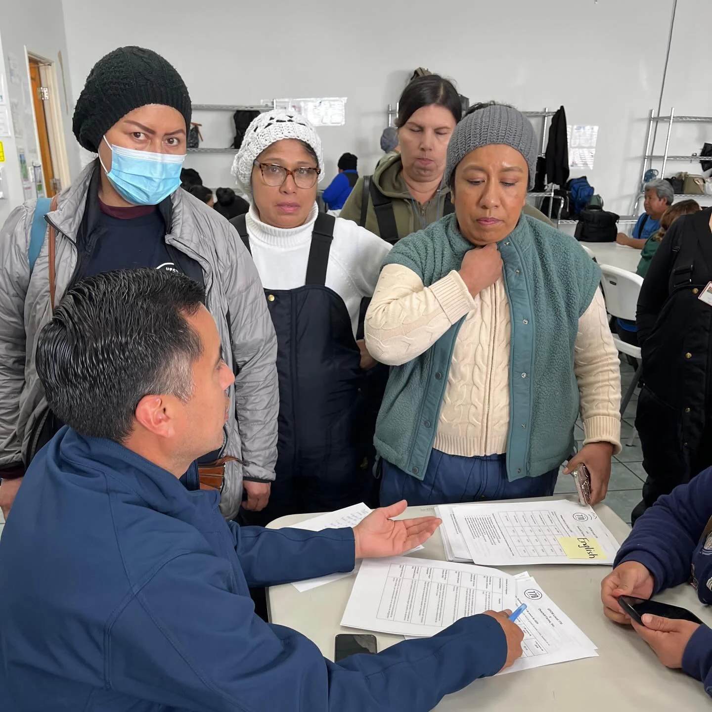 &iexcl;Ratificado! Nuestro contrato con Overhill Farms fue aprobado por una gran mayor&iacute;a. Logramos pago retroactivo, aumentos salariales, bonos y protecciones m&aacute;s fuertes. Nos mantuvimos unidos y demostramos nuestro poder para ganar lo 