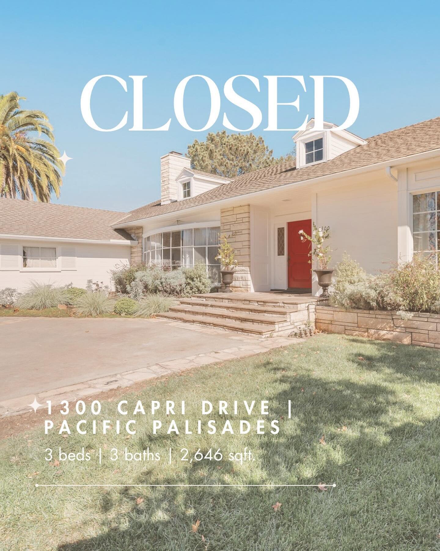 🏡 Just SOLD! This lovingly cared for Traditional home in the prestigious Riviera Palisades neighborhood has found its new owner. Congratulations to the lucky buyer who recognized the incredible value and potential of this property.

🌅 Perched above