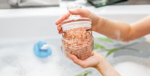 Soak Away Your Troubles: The Magic of Epsom Salt Baths