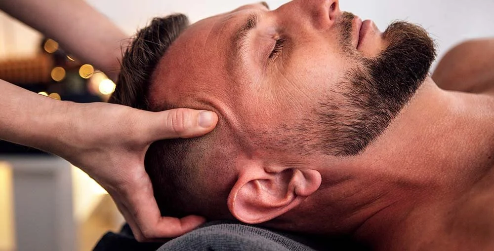 Expert RMT providing massage therapy in Vancouver