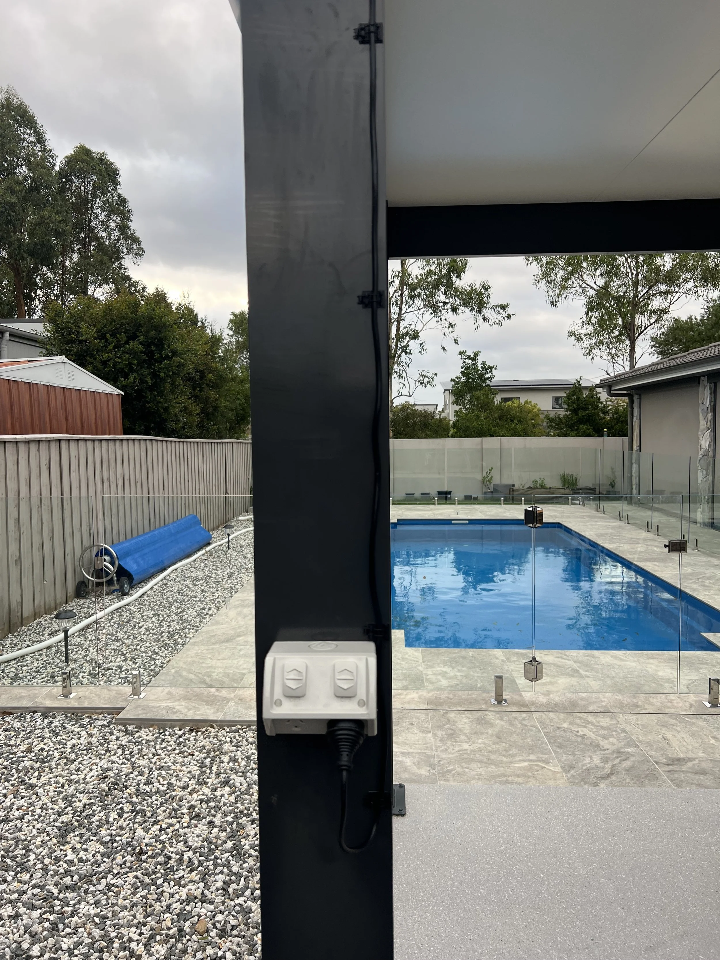 Electrical out door power point for lighting installed in a home