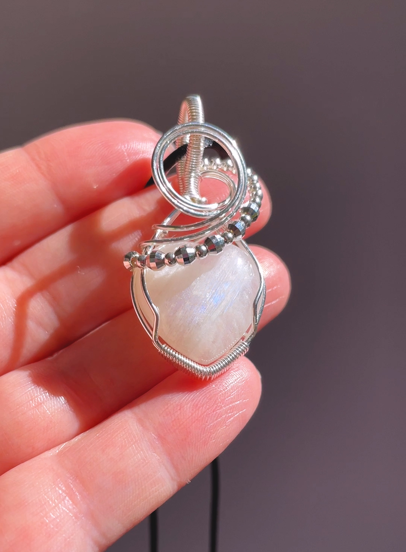 Rainbow Moonstone 01.png