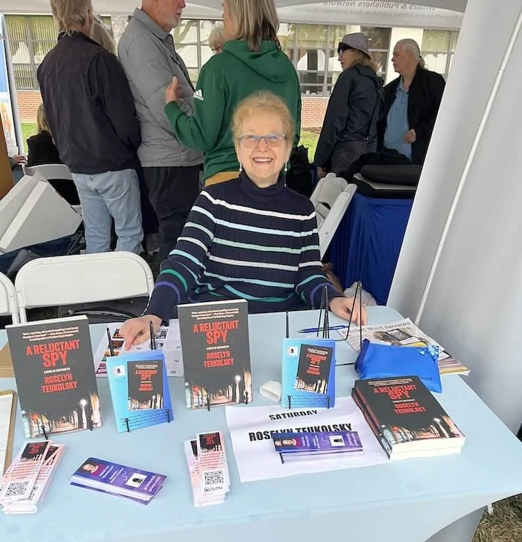 Ros booth fabulous.JPEG.JPG