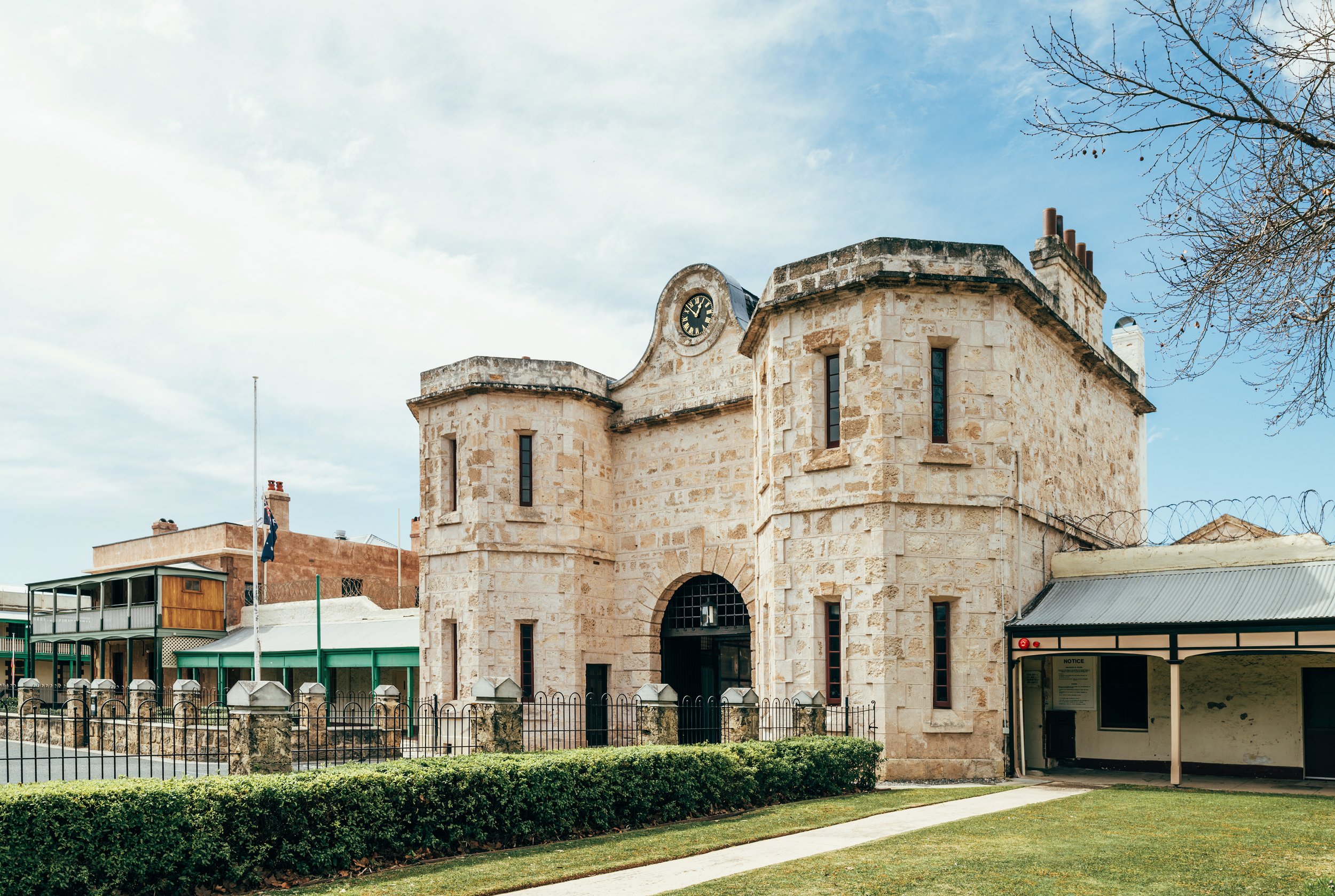 Fremantle-Prison-main-entrance-during-restoration