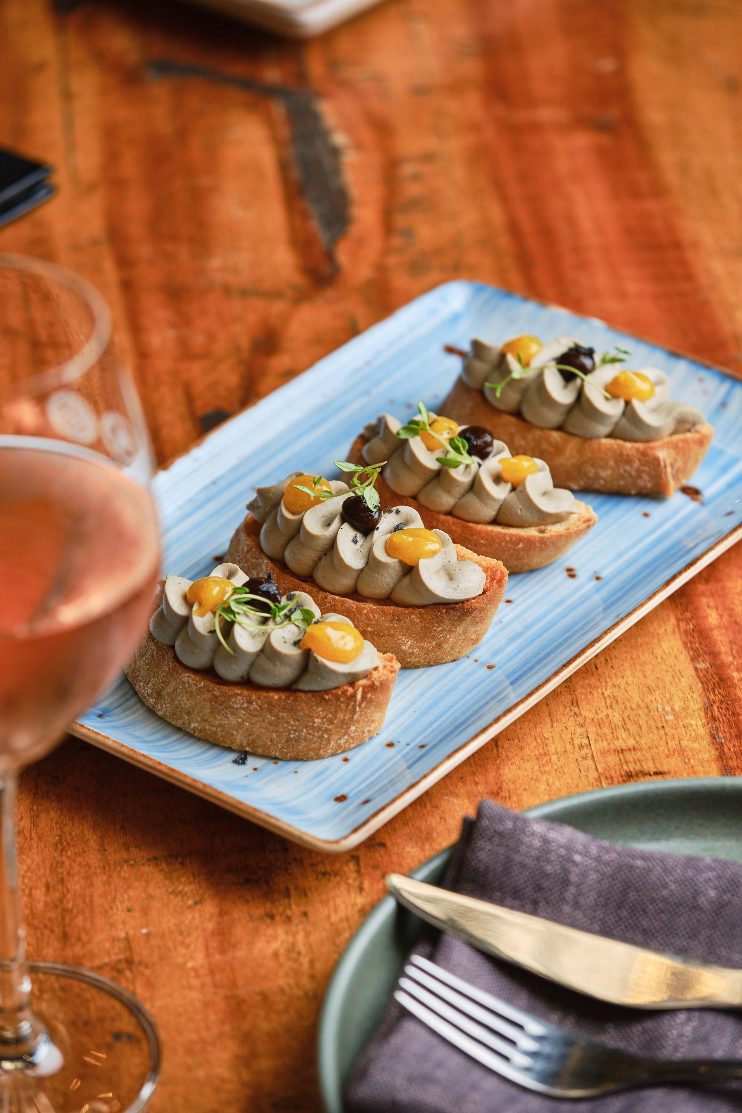 Rockingham À La Carte — Rústico Tapas & Wine Bar