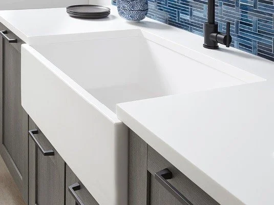 Contemporary Kitchen Remodel by Pinnacle Granite Co. - Countertops, Little Rock — Project 2 project photo