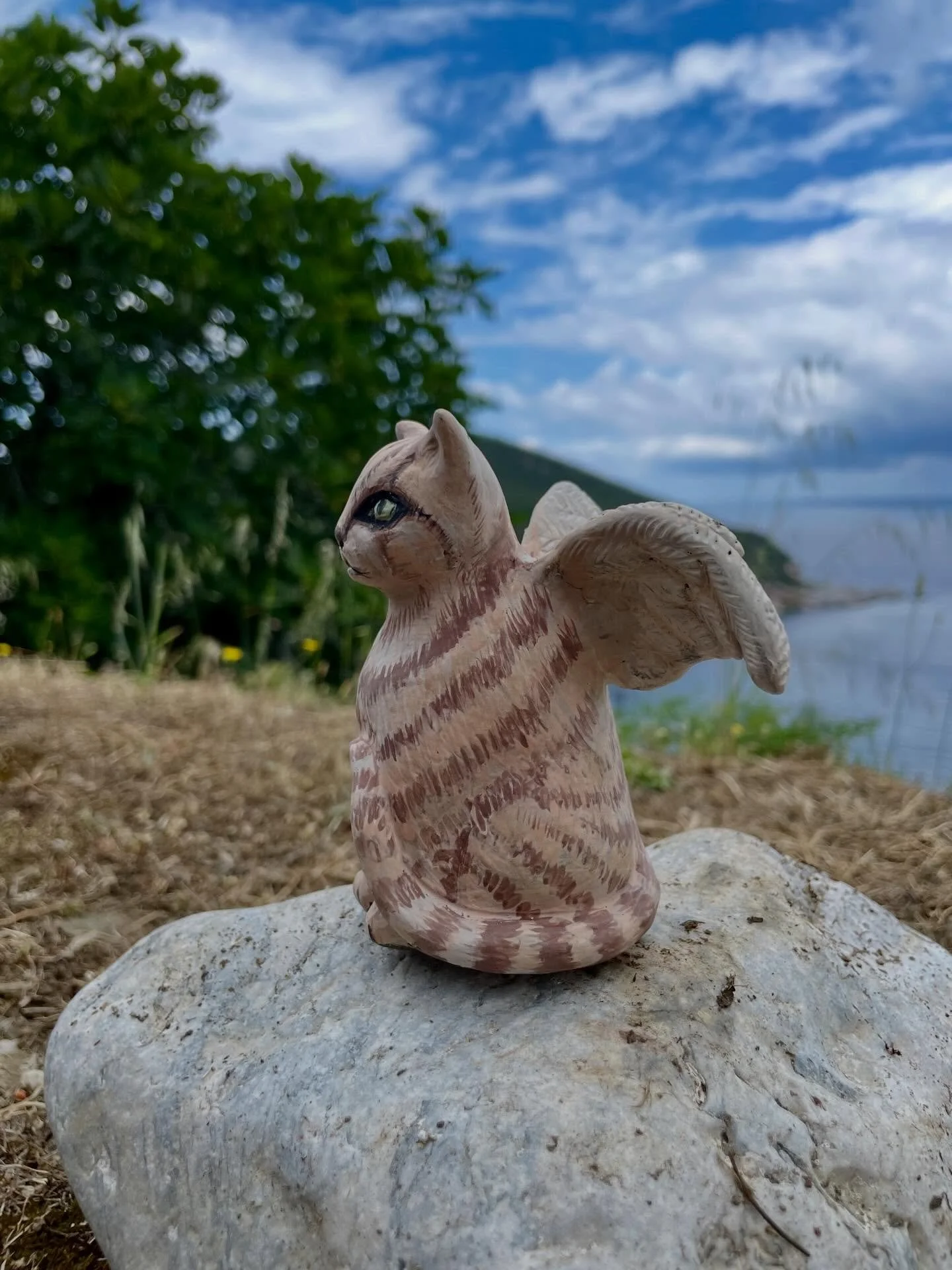 Cats are everywhere on Skopelos, and they&rsquo;re cherished by the entire community. Feeding stations can be found all over the island, ensuring that no cat goes hungry. I created this tiny whimsical sculpture, @skopart, as a celebration of the belo