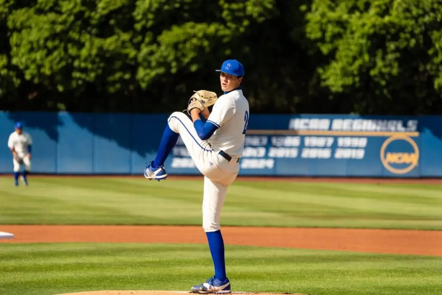 Giants fill a need with first-round pick Jackson Flora, plus other Day 1 MLB Draft musings