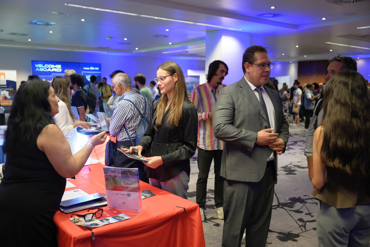 Femprego-237 1200 x 800.png