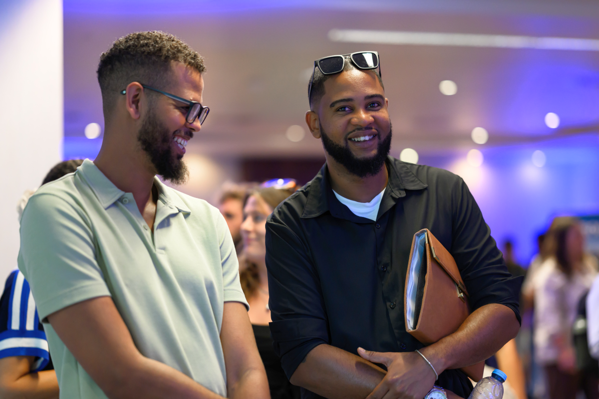 Femprego-215 1200 x 800.png