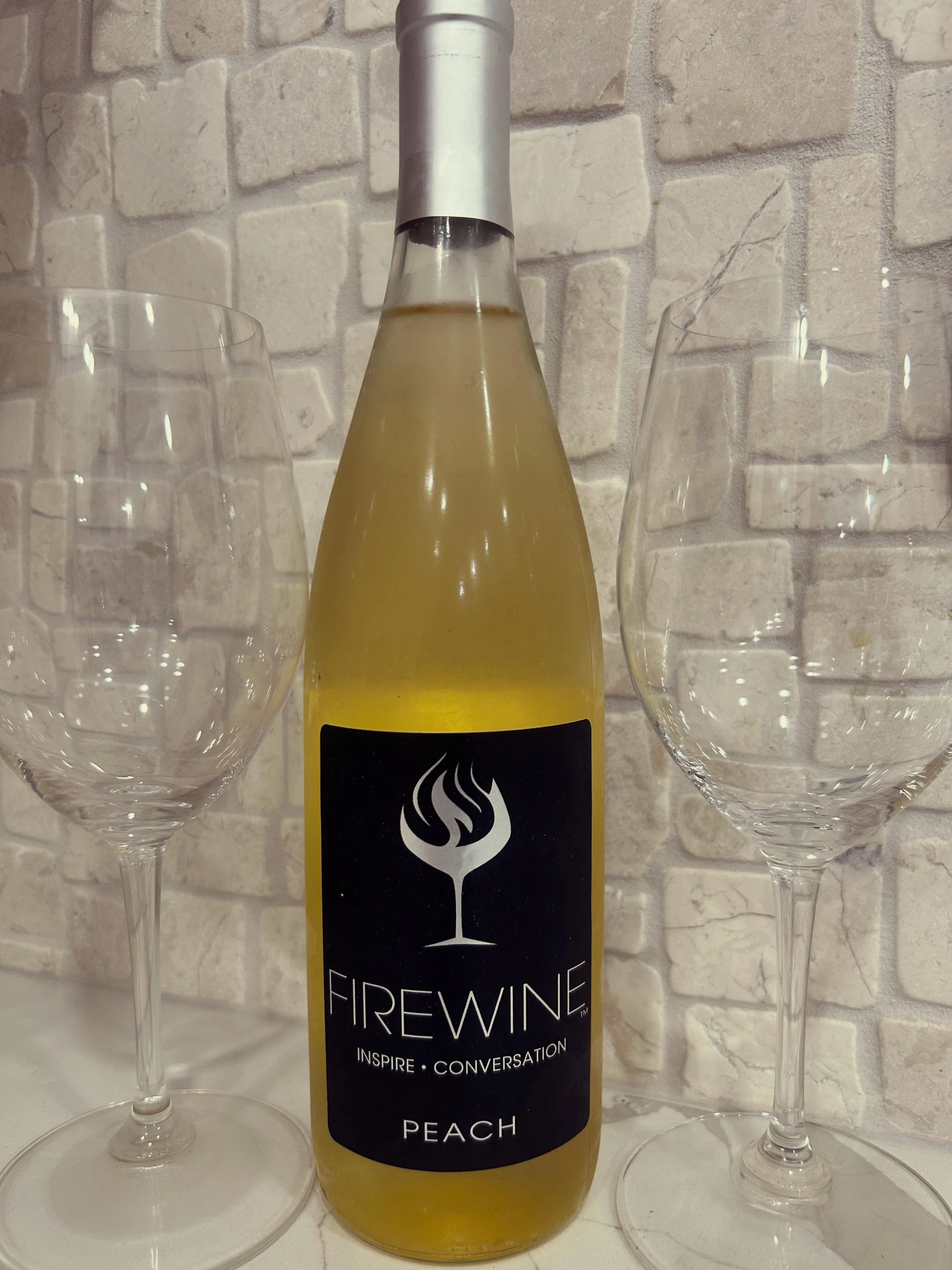 Happy #FirewineFriday, friends! 🔥🍷

Looking for the perfect way to kick off the weekend?.☀️

Meet our Peach Wine&mdash;it&rsquo;s sweet, incredibly juicy, and tastes exactly like a fresh, ripe peach picked straight from the orchard. Whether you&rsq