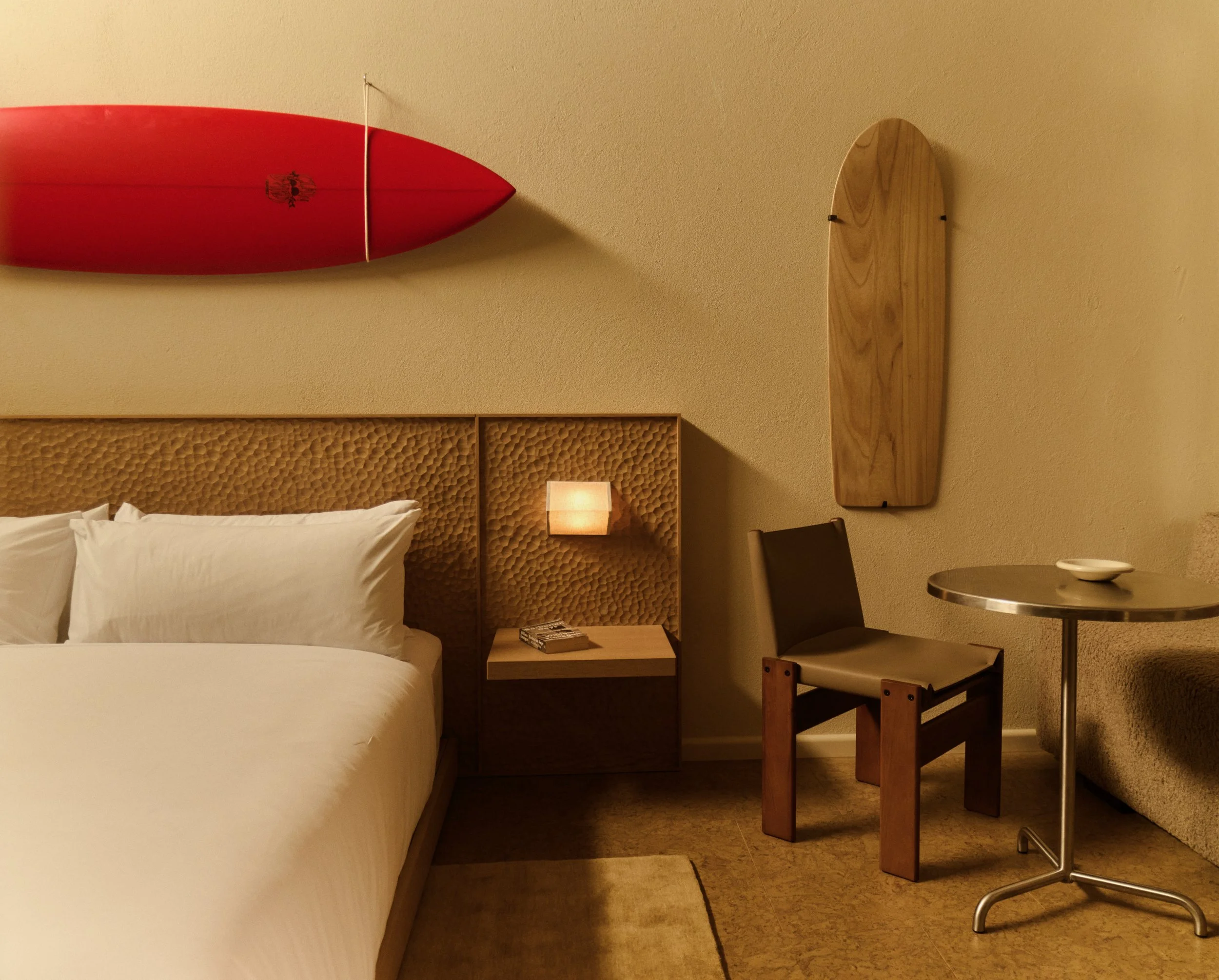 260504_SURF_HOTEL120522_EDITED.jpg