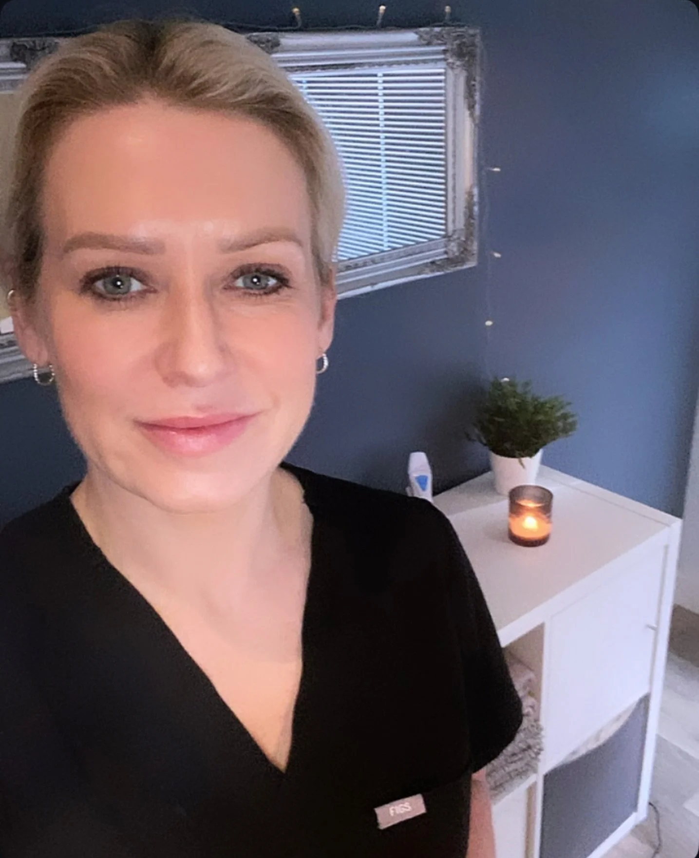 Emma - Director, Scott &amp; Co. Skin &amp; Beauty 

I have been a part of the salon since 2015 (formerly known as Anne Marie&rsquo;s) and in 2019, I took the leap and purchased the business from Anne Marie, who had successfully run it for over 20 ye