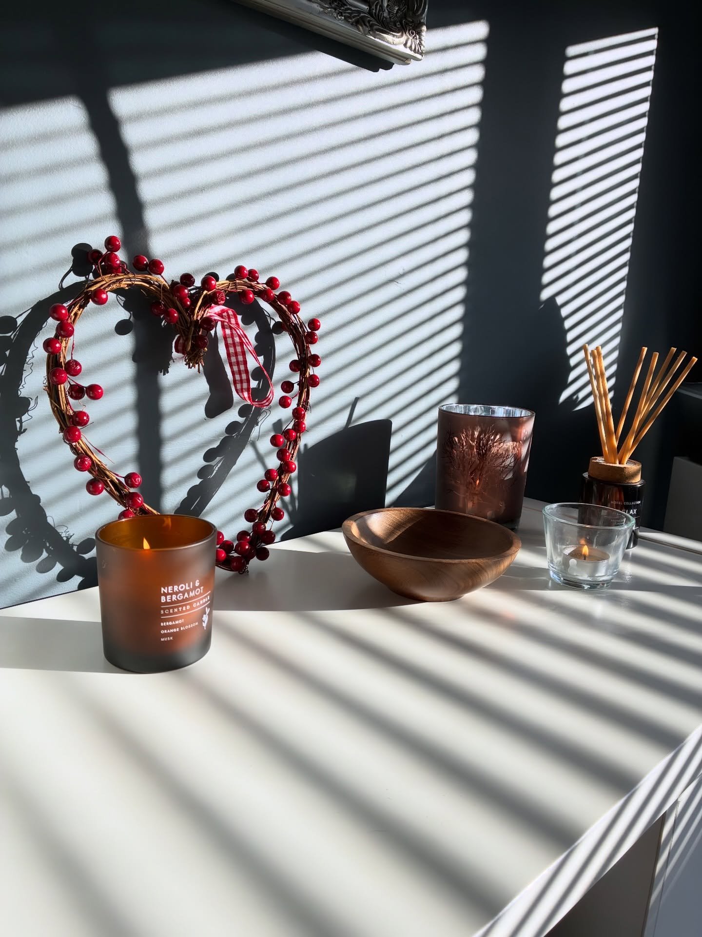 Thank you to every client who visited the salon this year and kept me so busy 🤍

I&rsquo;m truly grateful for each and every one of you.

Wishing you and your loved ones health and happiness in 2026 ✨

Emma x