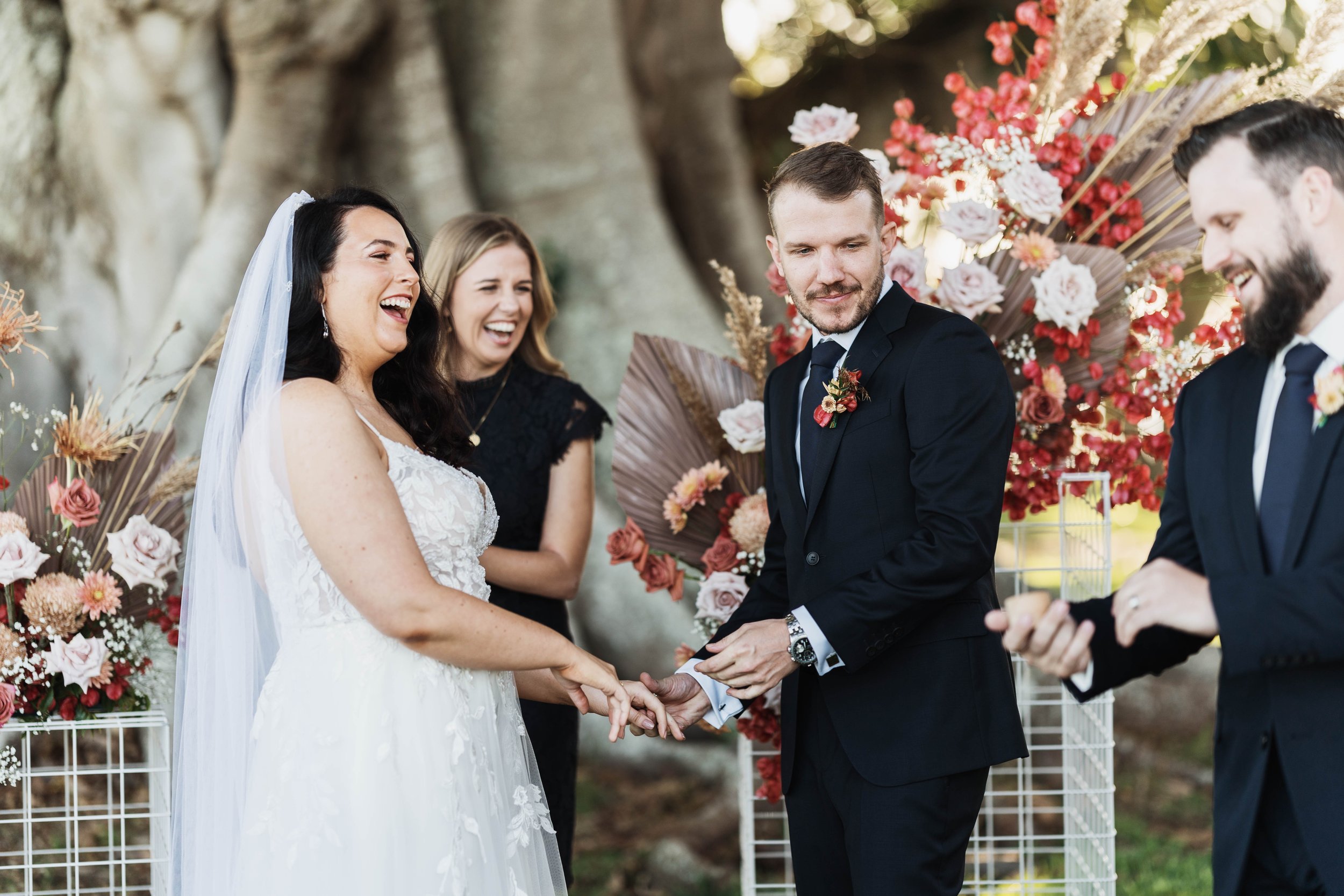 Julia & Damien5.jpeg
